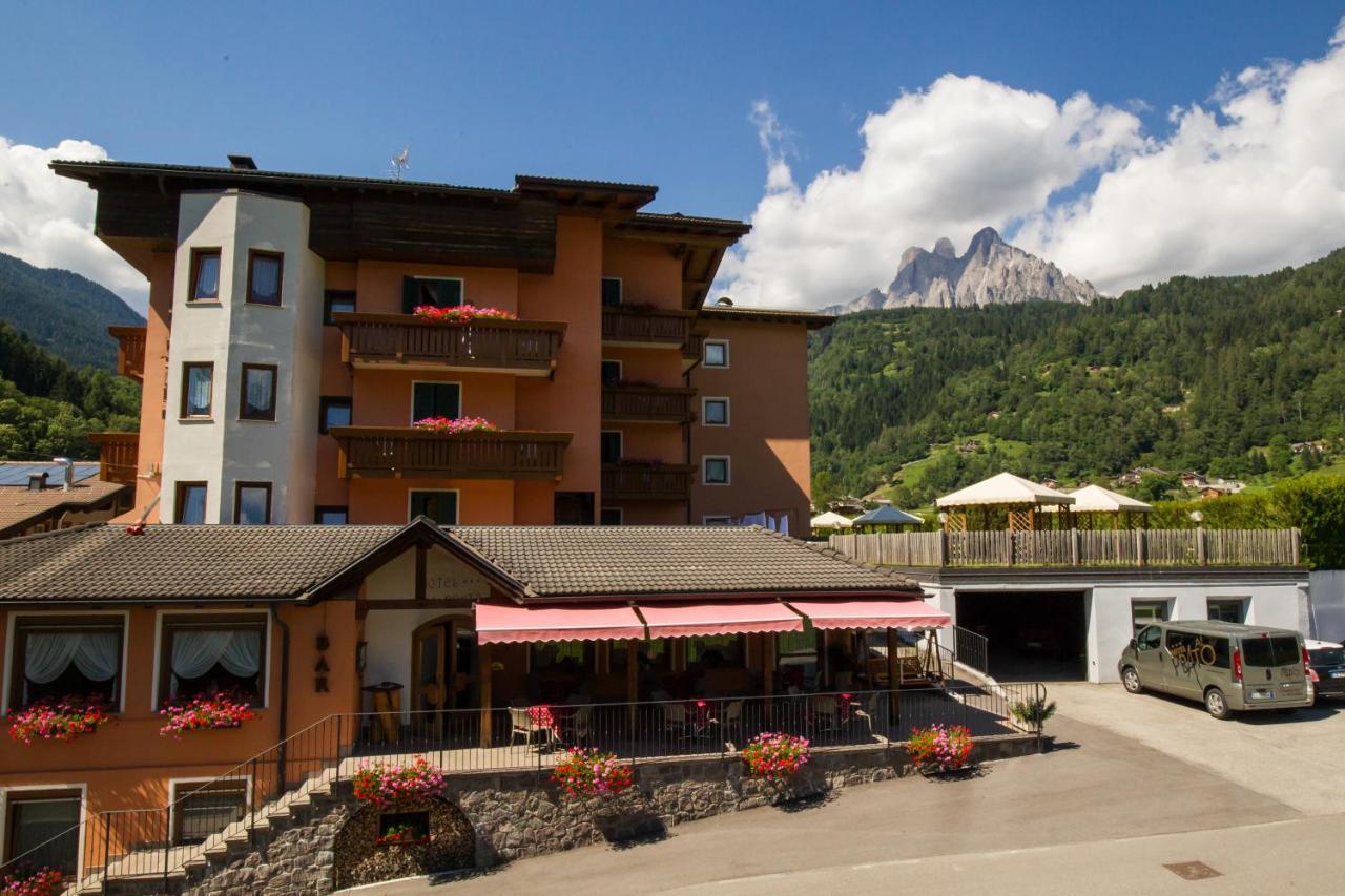 Hotel Al Prato Фієра-ді-Прим'єро Екстер'єр фото