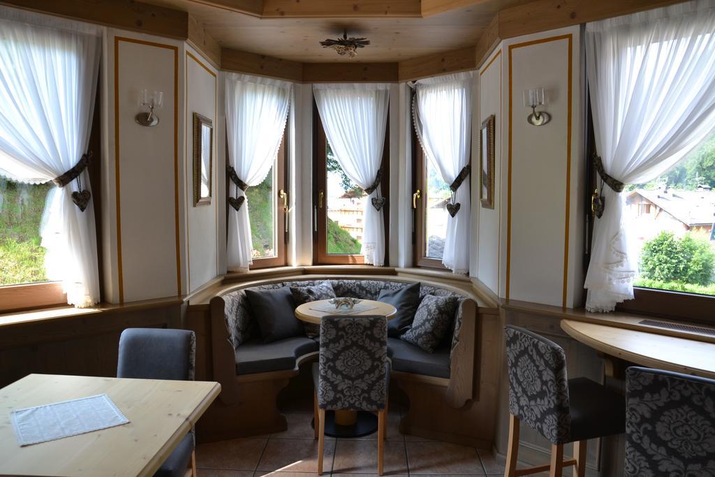 Hotel Al Prato Фієра-ді-Прим'єро Екстер'єр фото